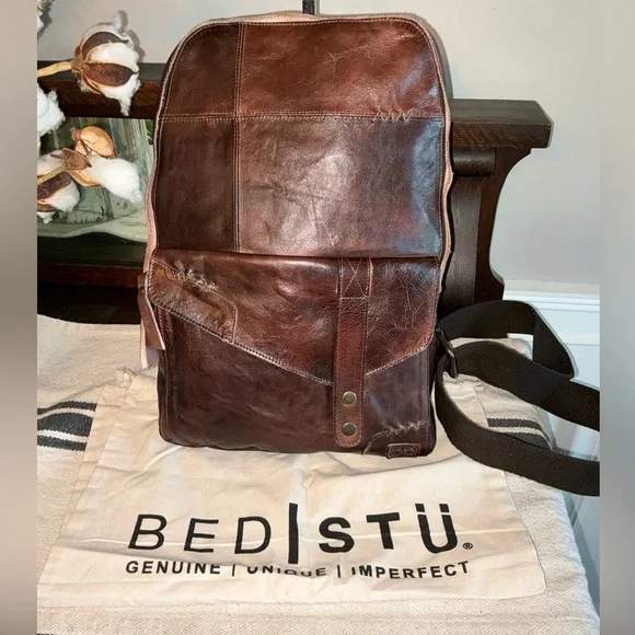 Bed Stu | Bags | Nwot Bed Stu Leather Boss Sling Backpack  display picture 3